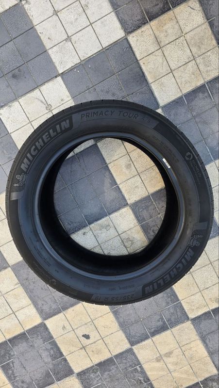 235/55/R19 Michelin 235/55/R19 Michelin