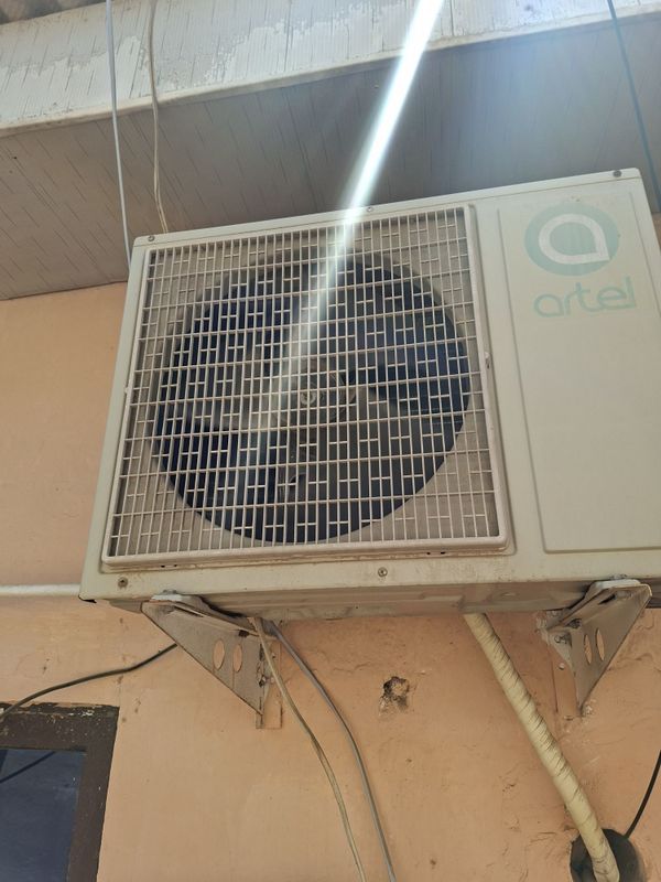 Artel 12. Xolati zoʻr sotiladi Artel 12. Xolati zoʻr sotiladi