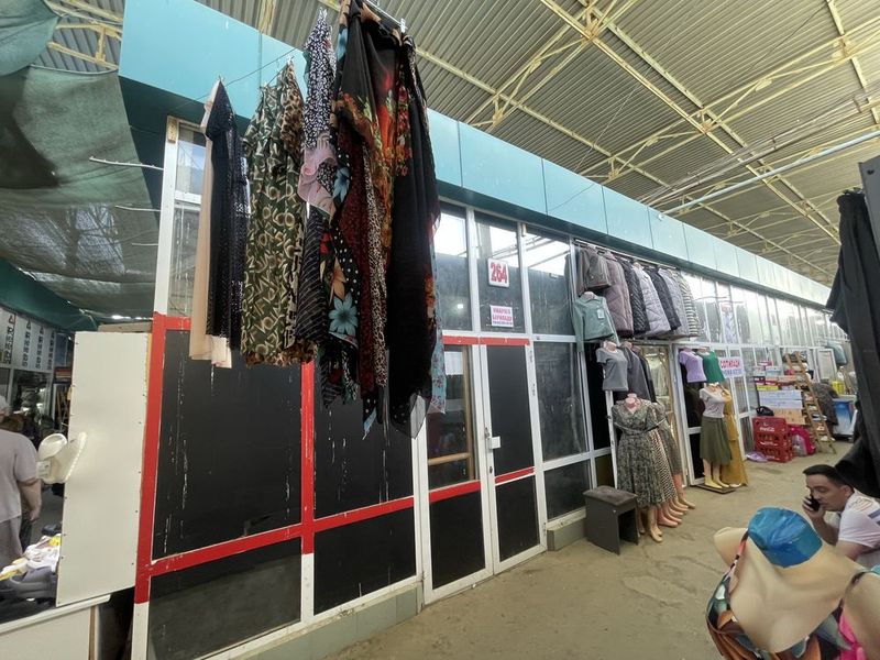 Buyum bozorda dukon ijaraga beriladi Buyum bozorda dukon ijaraga beriladi