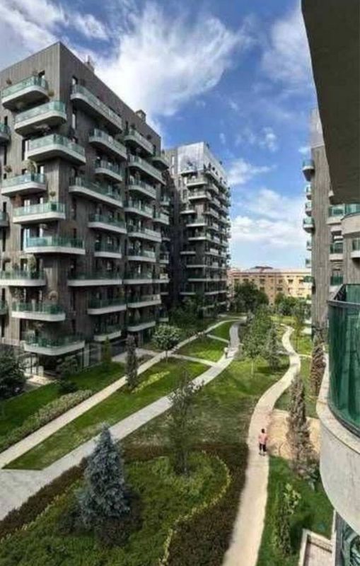 Продается 3 х ком квартира ЖК PARKWOOD + Паркинг