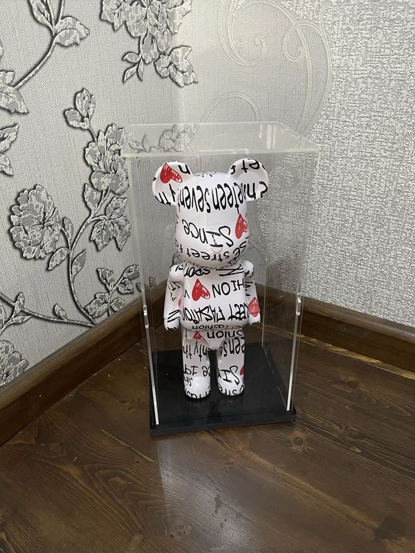 Фигурка BEARBRICK 28 cm Фигурка BEARBRICK 28 cm