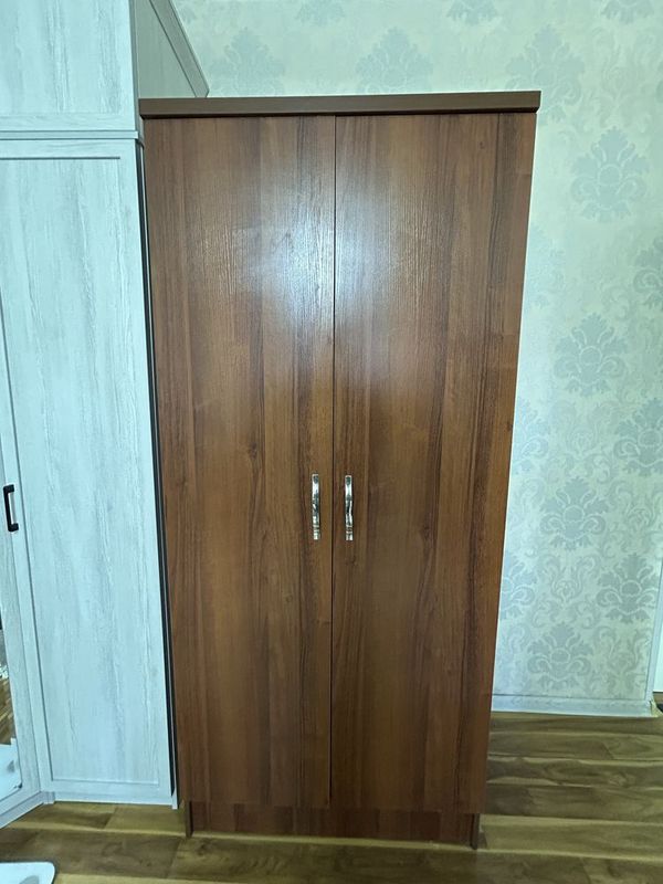 Продаем шкаф б/у Продаем шкаф б/у