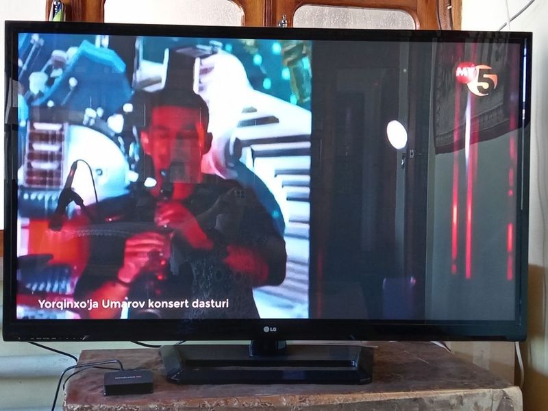 Televizor sotiladi Televizor sotiladi