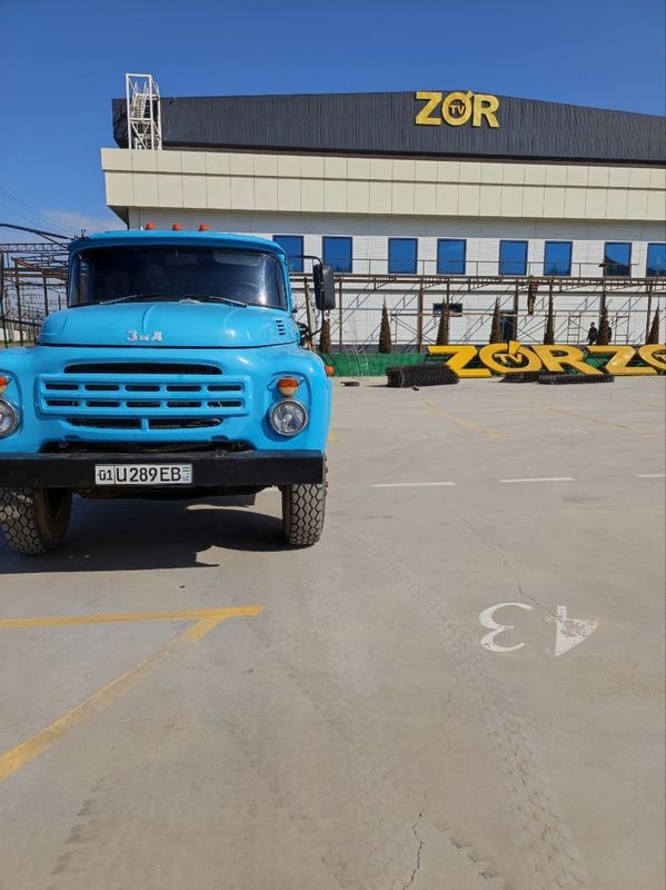 Zil 130b1 sotiladi Zil 130b1 sotiladi