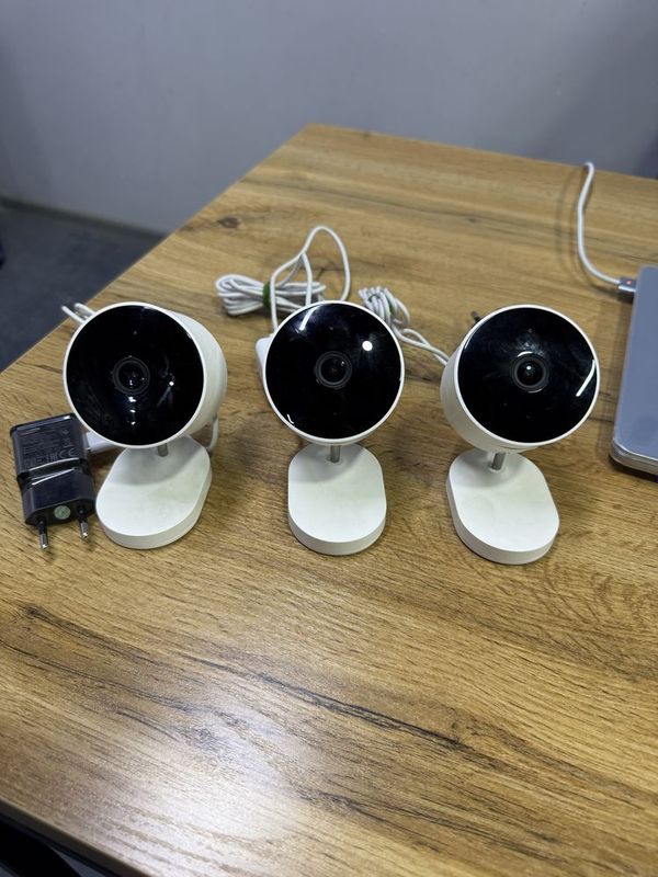 Камера Xiaomi Mi Home AW 200, в отличном состоянии 3 штуки Камера Xiaomi Mi Home AW 200, в отличном состоянии 3 штуки