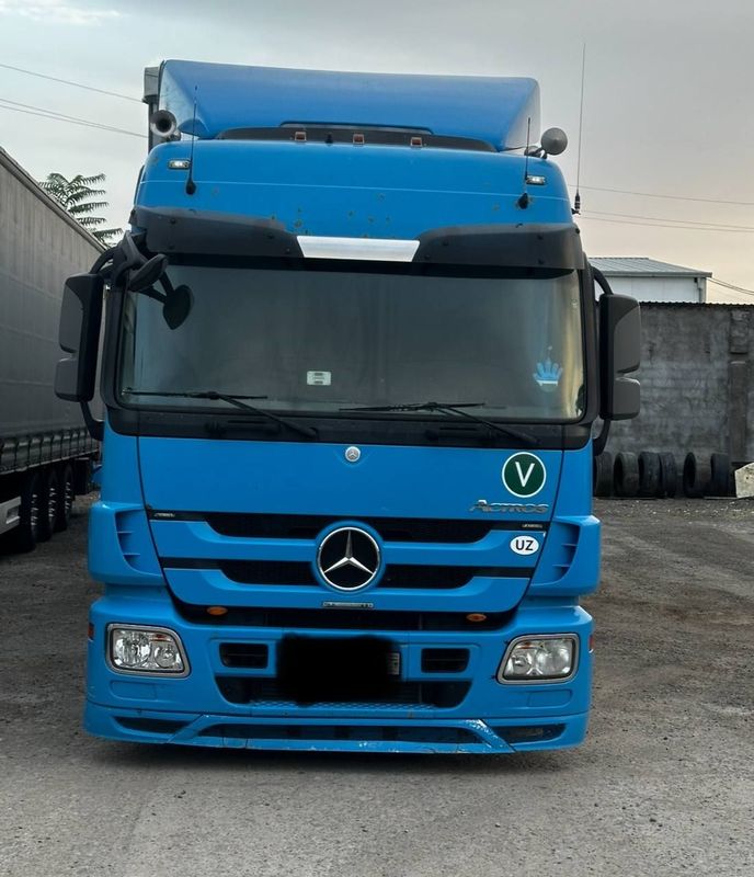 Mercedes Actros + KRONE прицеп Сотилади Mercedes Actros + KRONE прицеп Сотилади