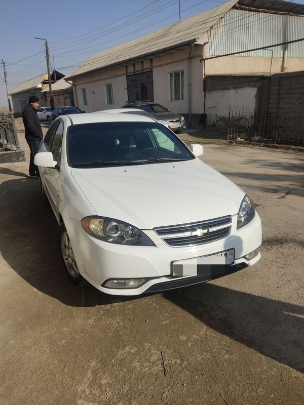 Chevrolet Gentra automatic