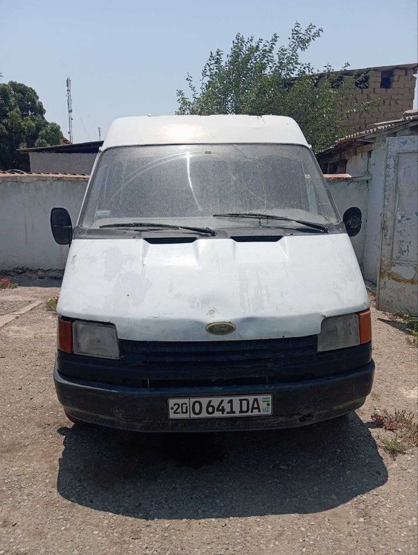 Raf avtomobili sotiladi Raf avtomobili sotiladi