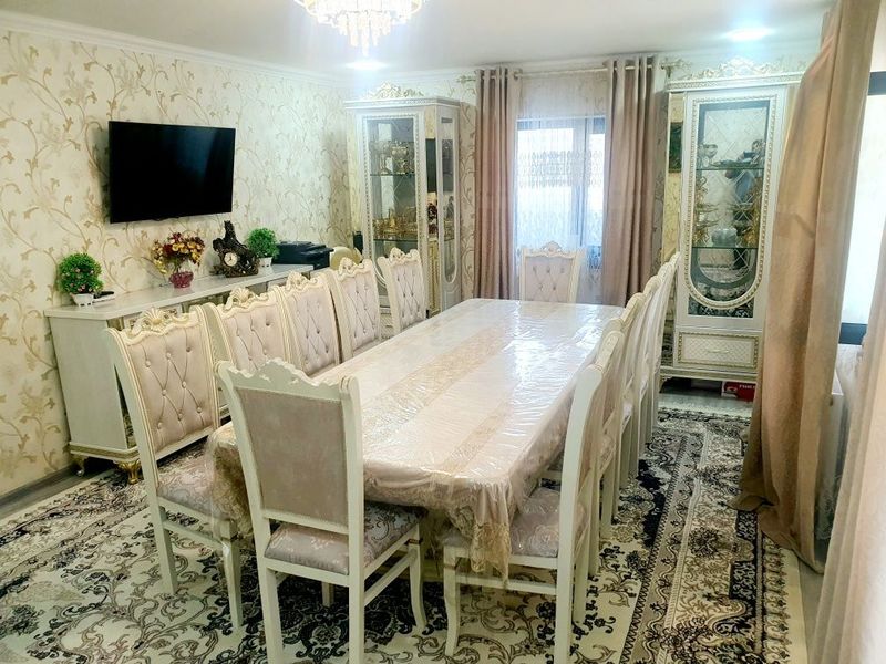 Фрунзенская массив 4х комната 120кв Фрунзенская массив 4х комната 120кв