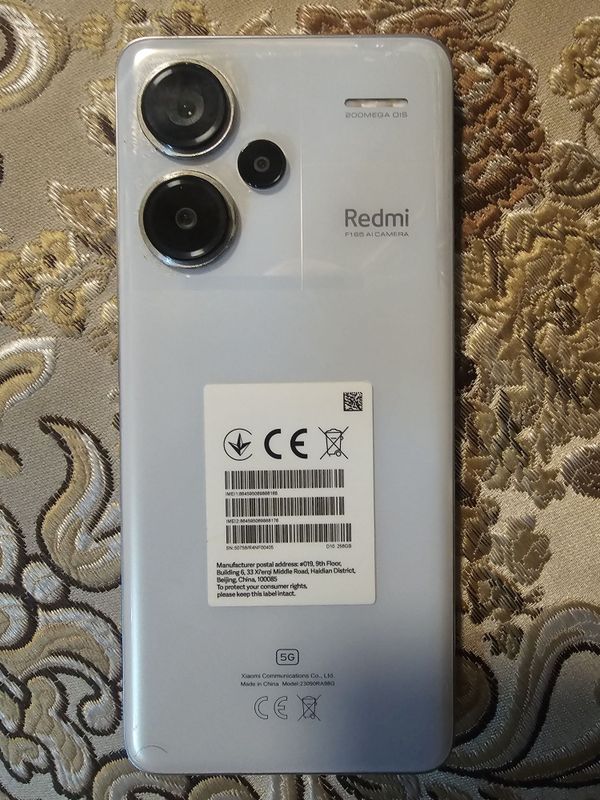 Redmi Note 13 pro+5G 12/256 Sotiladi