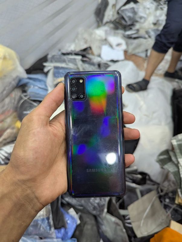 Samsung a31 1sim