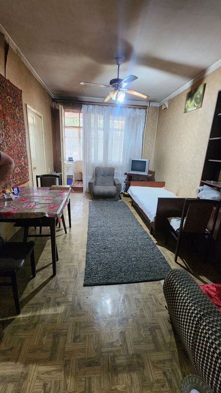 Срочно продаётся Чиланзар 18 квартал 2*3/1/4