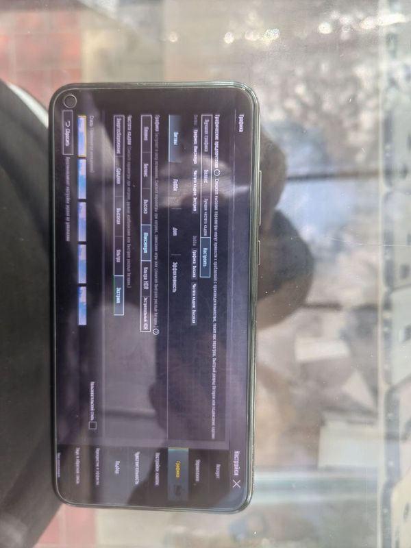 Honor View 20 6/128gb pubg 60 Fps kar dok full sotiladi