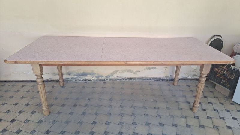 Стол размери 2,3 га 1 м Хонтахта ҳам бўлади Стол размери 2,3 га 1 м Хонтахта ҳам бўлади