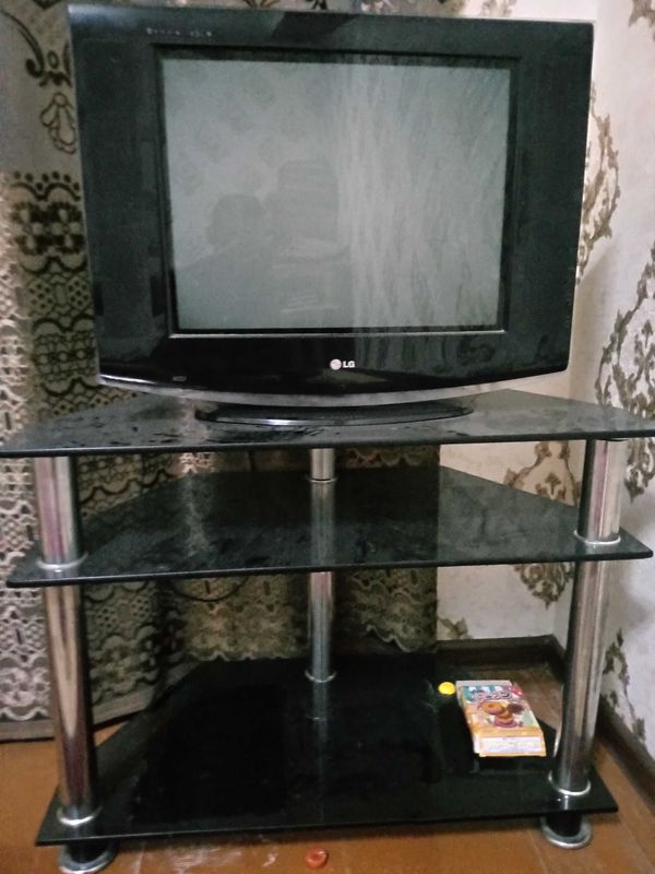 Televizor qadimgi LG Televizor qadimgi LG