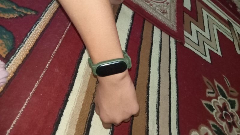 soat sotiladi!malumot:qolda yaqshi turadi