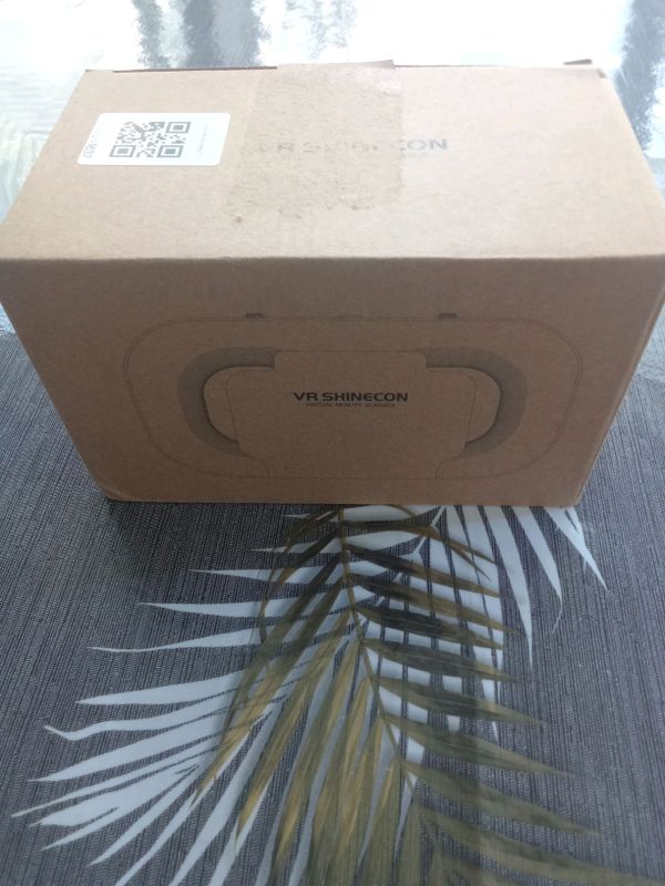 VR yepyengi paketlari bilan turibdi VR yepyengi paketlari bilan turibdi