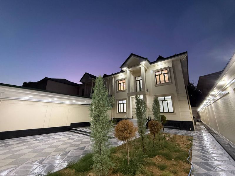 Срочно продается дом Мать и Дитя Мирзо Улугбекский район