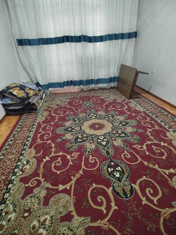 Уй сотилади 1 хонали Уй сотилади 1 хонали