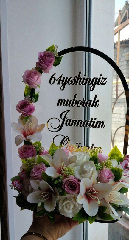 Turli yozuvdagi estalik topperlari Turli yozuvdagi estalik topperlari