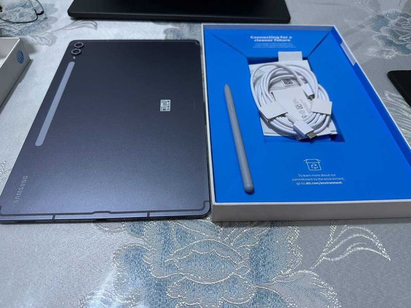 Samsung Galaxy Tab S10+ 5G SM-X828U