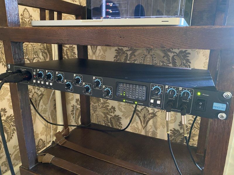 звуковая карта FOCUSRITE Saffire PRO 40 Fire Wire IEEE 1394. звуковая карта FOCUSRITE Saffire PRO 40 Fire Wire IEEE 1394.