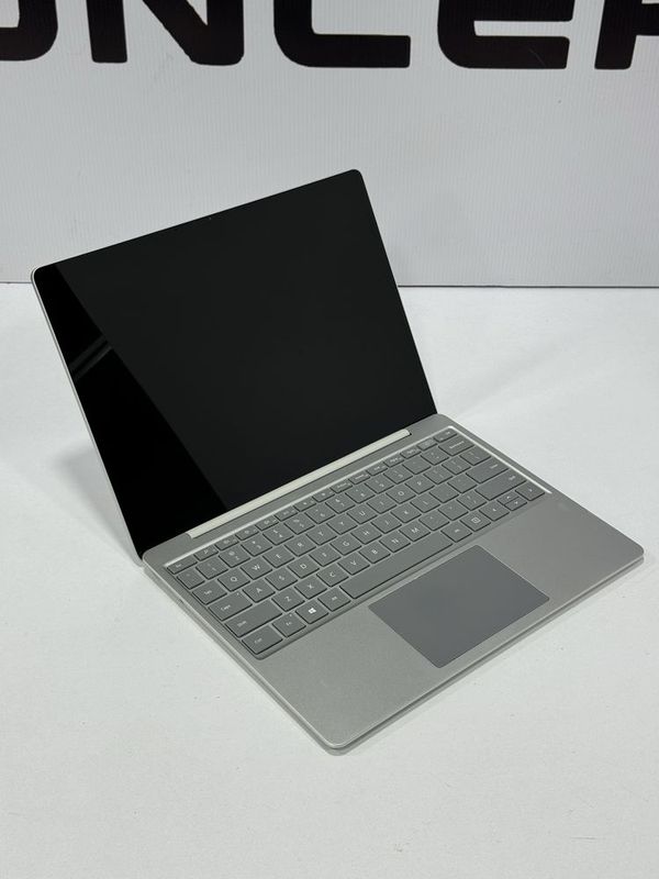 Microsoft Surface Laptop 2