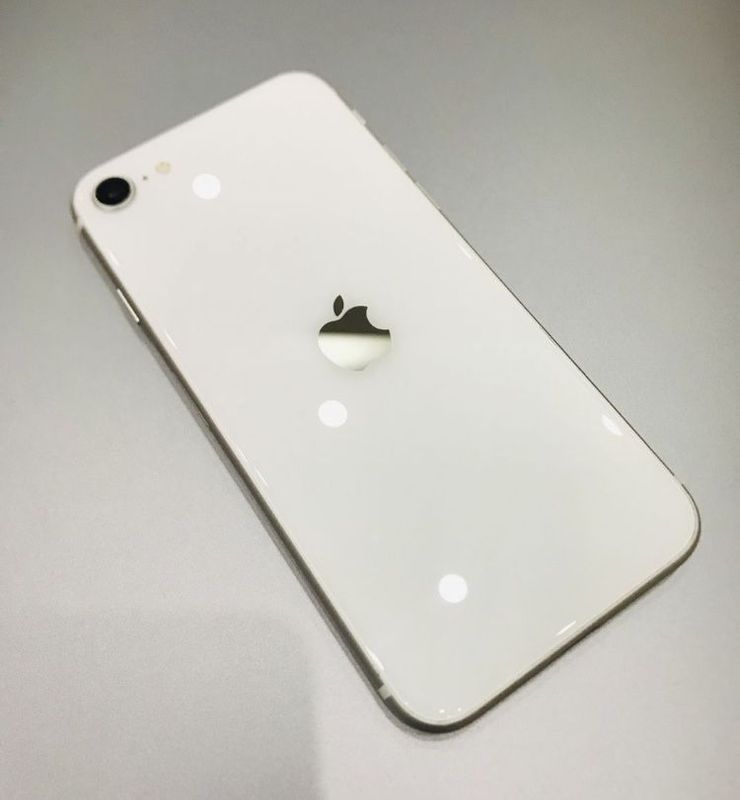 Iphone se 64 gb RU/A Iphone se 64 gb RU/A
