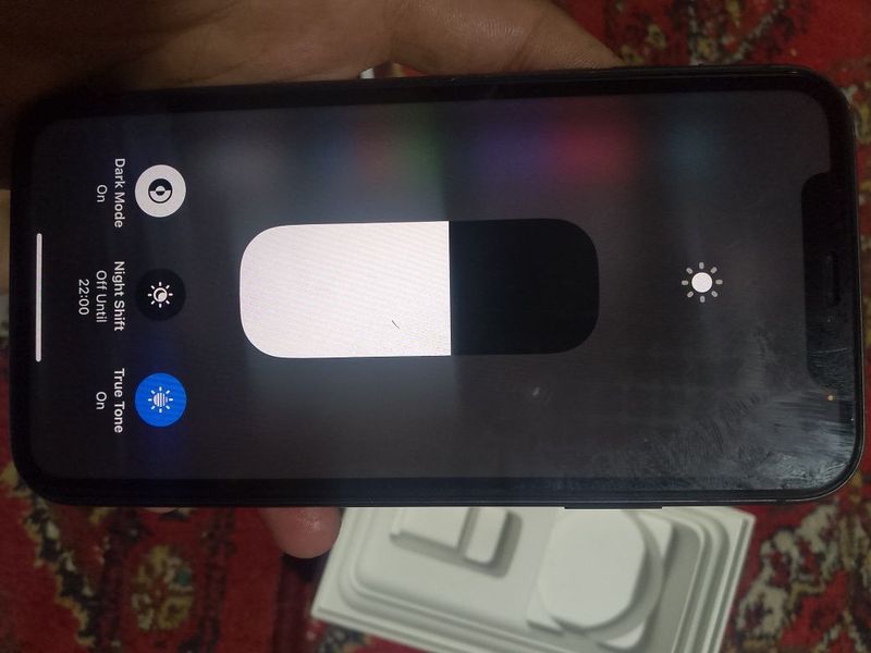 iPhone 11 yumkost 86