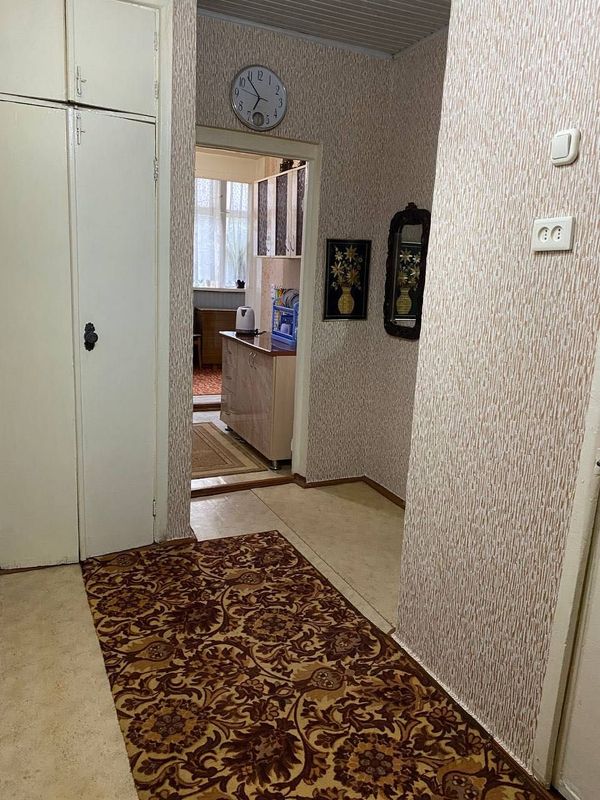 Продаётся двухкомнатная квартира (Московский проект)