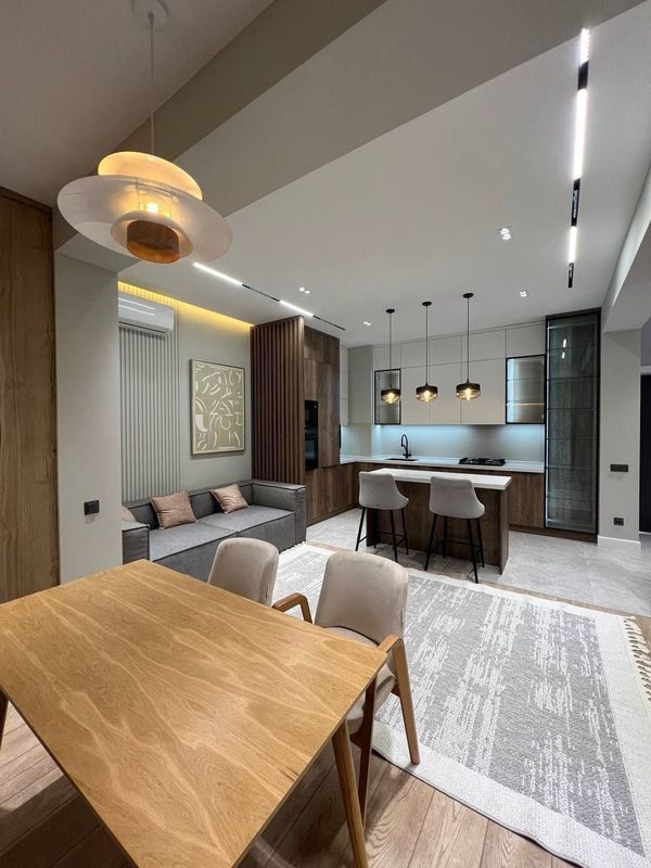 Продается 3х ком квартира, ЖК Сеул Мун, ор-р:ТЦ Нэкст, 78 м2