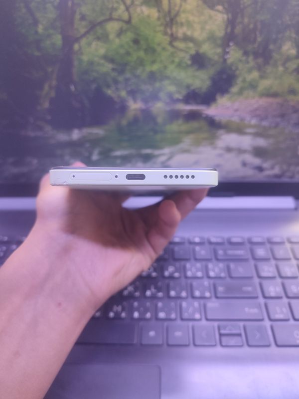Redmi Note 14 srochna sotiladi Redmi Note 14 srochna sotiladi
