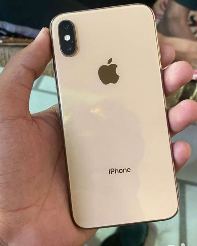 iPhone xs gold 256gb 83 yomkost iPhone xs gold 256gb 83 yomkost