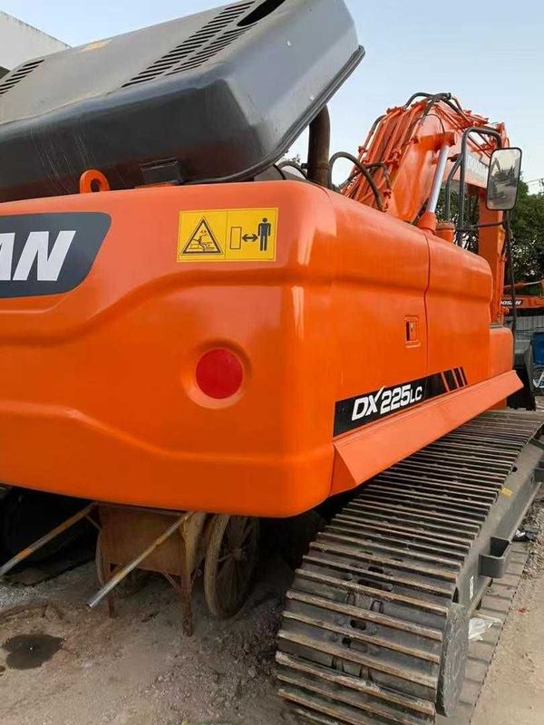 Ekskavator Doosan DX225. Oldindan to'lov 10%. buyurtma asosida. 2023y
