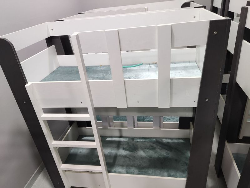 Mebel, bolalar yotoq mebeli, 2 qavatli Mebel, bolalar yotoq mebeli, 2 qavatli