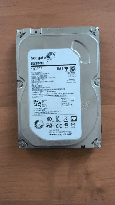 Продам жесткий диск для ПК на 1 ТВ SATA Продам жесткий диск для ПК на 1 ТВ SATA