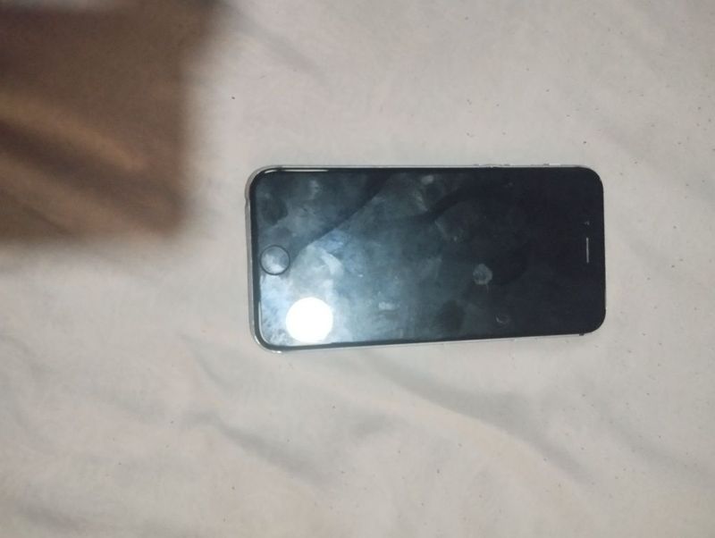Iphone 6 16gb silver Iphone 6 16gb silver