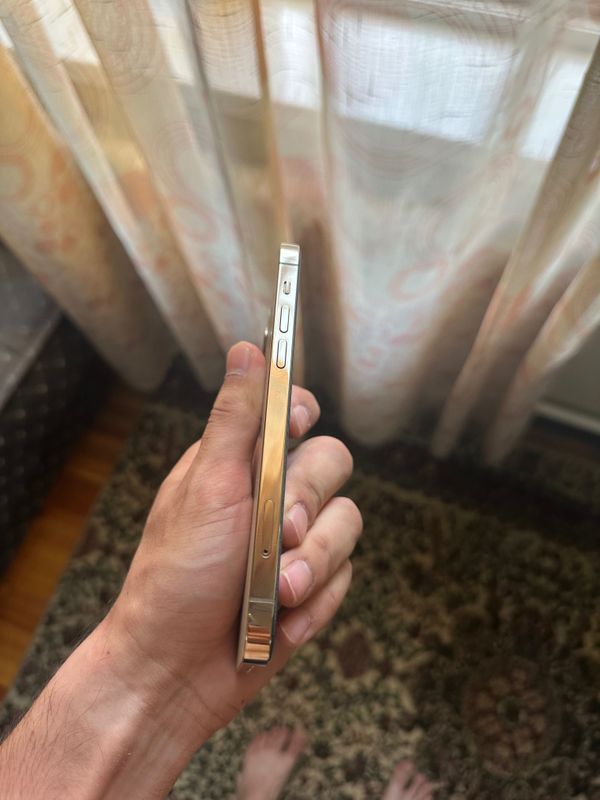 Iphone 12 pro kh/a Iphone 12 pro kh/a