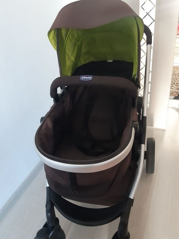 Детская коляска chicco