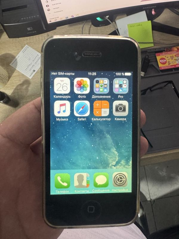 Iphone 4s 16Gb kora ishlashi zur akamulator yangi Iphone 4s 16Gb kora ishlashi zur akamulator yangi