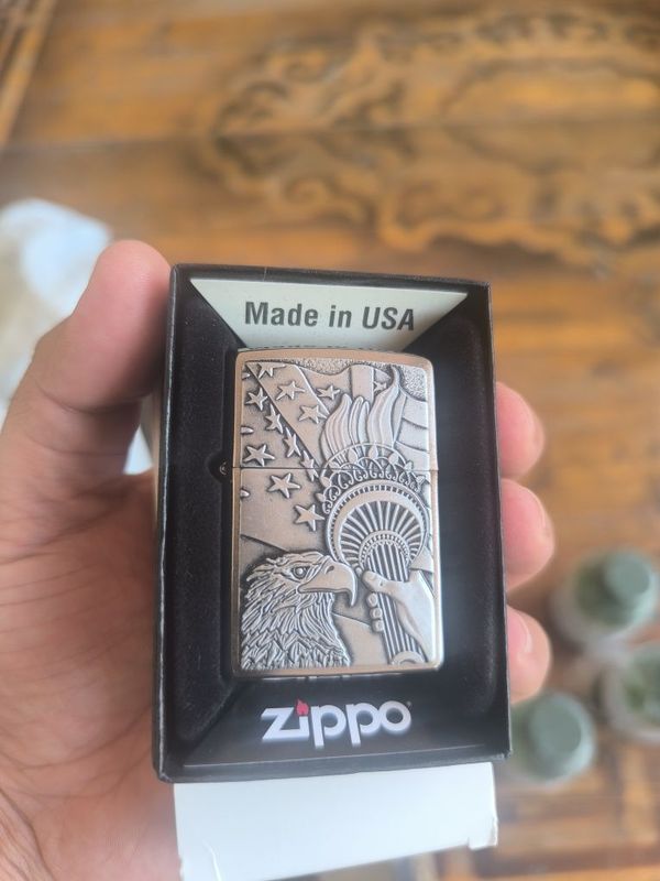 Zippo USA новые. Оригинал.
