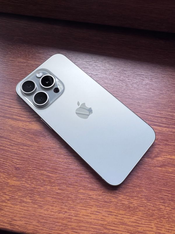 iPhone 15 Pro 256GB Dual Sim iPhone 15 Pro 256GB Dual Sim