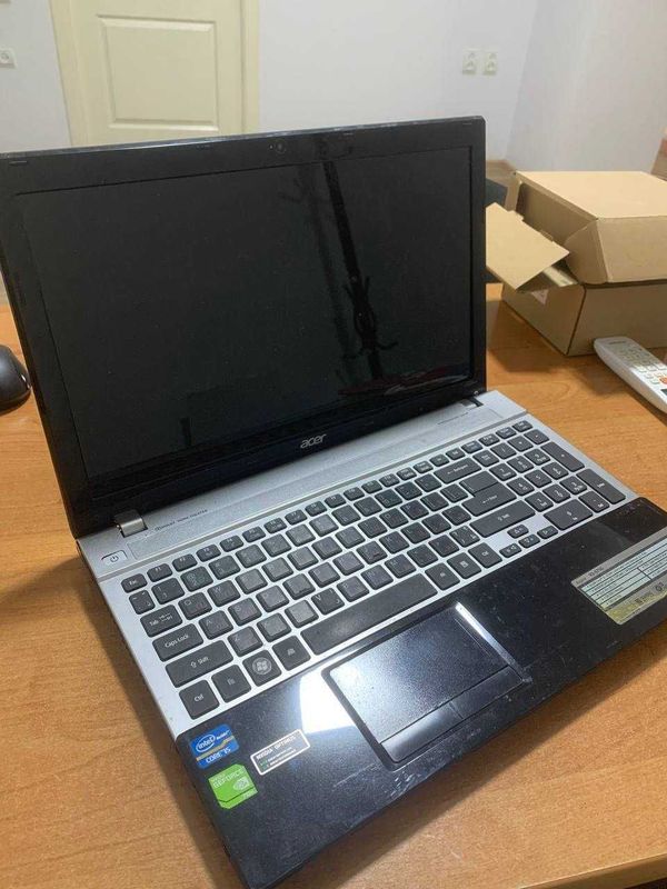 Ноутбук Acer V3-571G