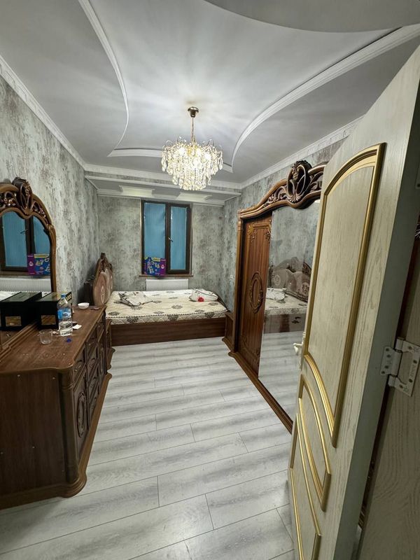 Сергили 3 а Греен хаус 2 хона 450$ Сергили 3 а Греен хаус 2 хона 450$