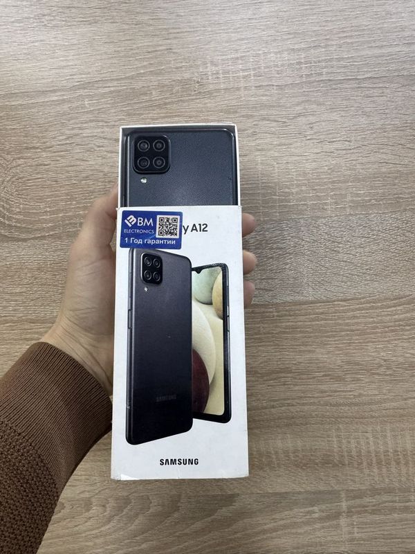 SAMSUNG A12 32GB. .