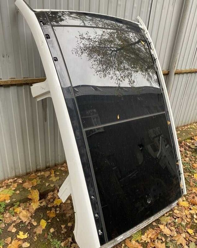 Hyundai Tucson радной завадской цвет кузов детали Hyundai Tucson радной завадской цвет кузов детали