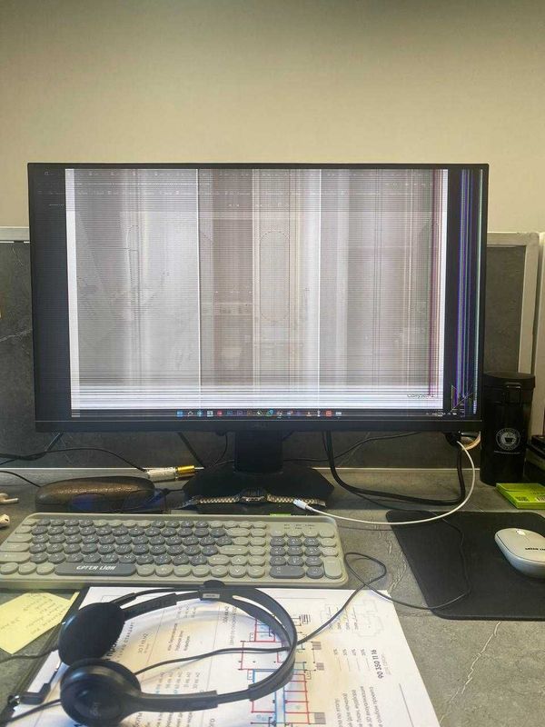 Продаю монитор Dell G2722HS 27’ IPS 165Hz G Sync на запчасть Продаю монитор Dell G2722HS 27’ IPS 165Hz G Sync на запчасть