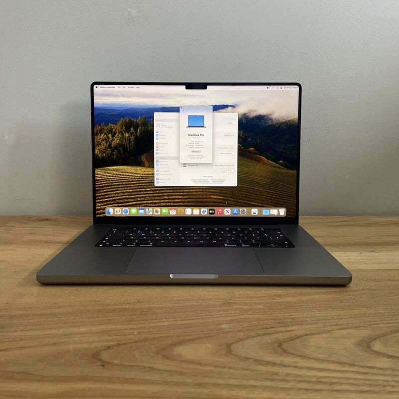Macbook pro M1pro /16 inch Macbook pro M1pro /16 inch