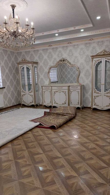 Янги тамирдан чикан шинам хонадон Янги тамирдан чикан шинам хонадон