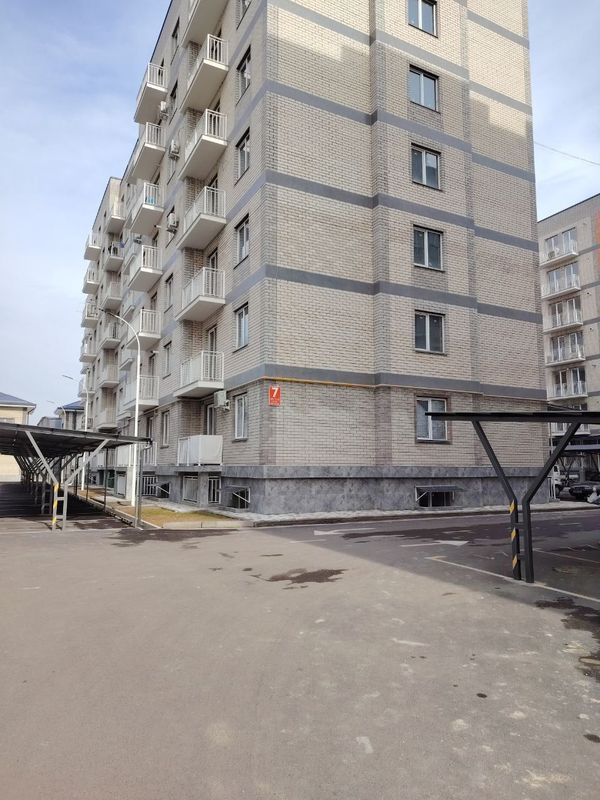 Qo'yliq metro navastiroyka kompus yaqinida ijaraga kuvartera 1/1/7 ida Qo'yliq metro navastiroyka kompus yaqinida ijaraga kuvartera 1/1/7 ida